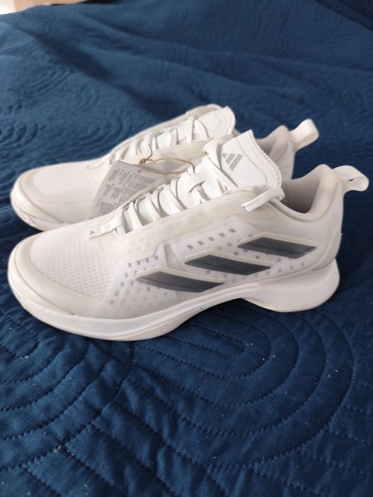 Adidas Avacourt Nowe buty do tenisa 39 1/3