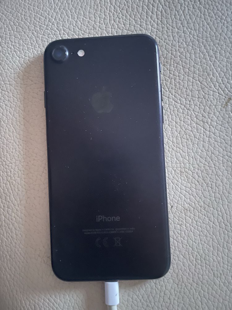 Iphone 7 funciona perfeitamente - ecra partido