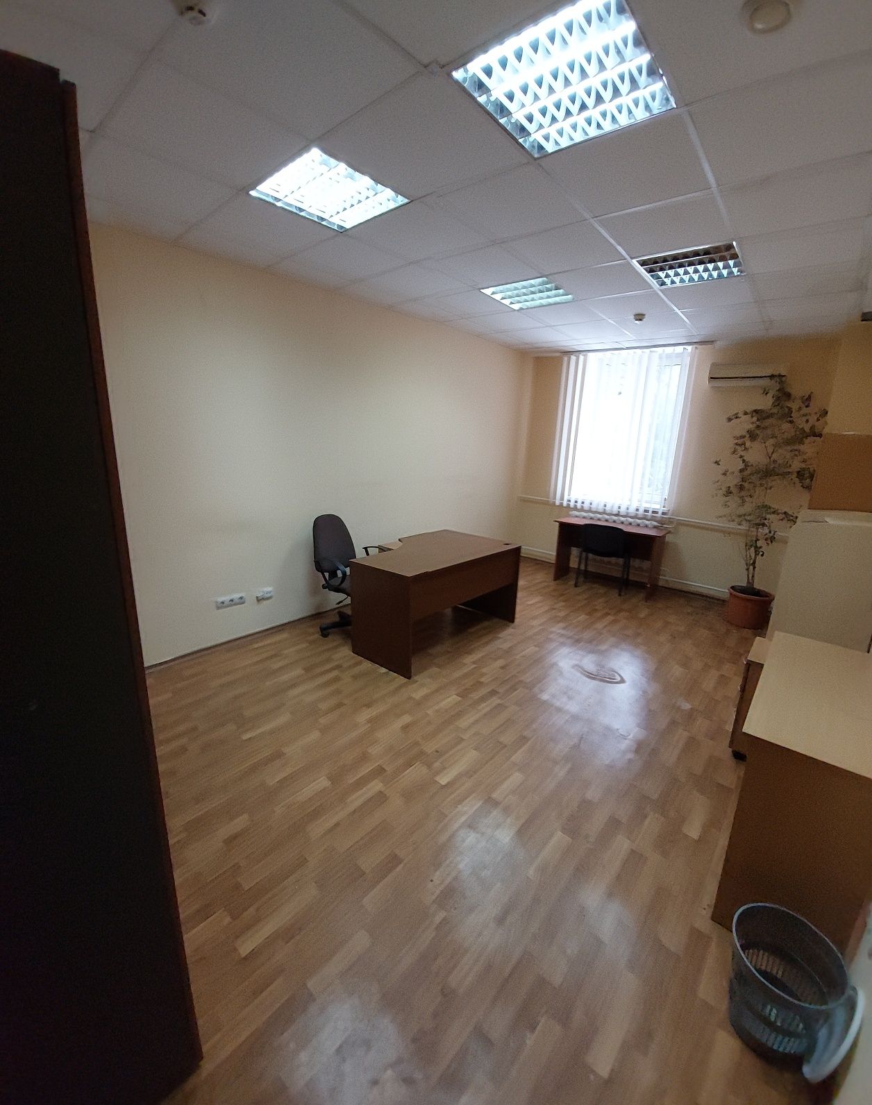 Оренда  20квм -300 квм, Укриття! Берковецька, 6, район ТРЦ Лавина