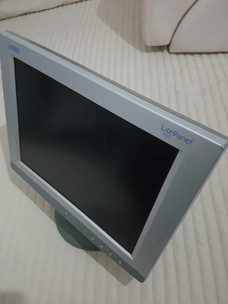 Monitor 15' Liteon