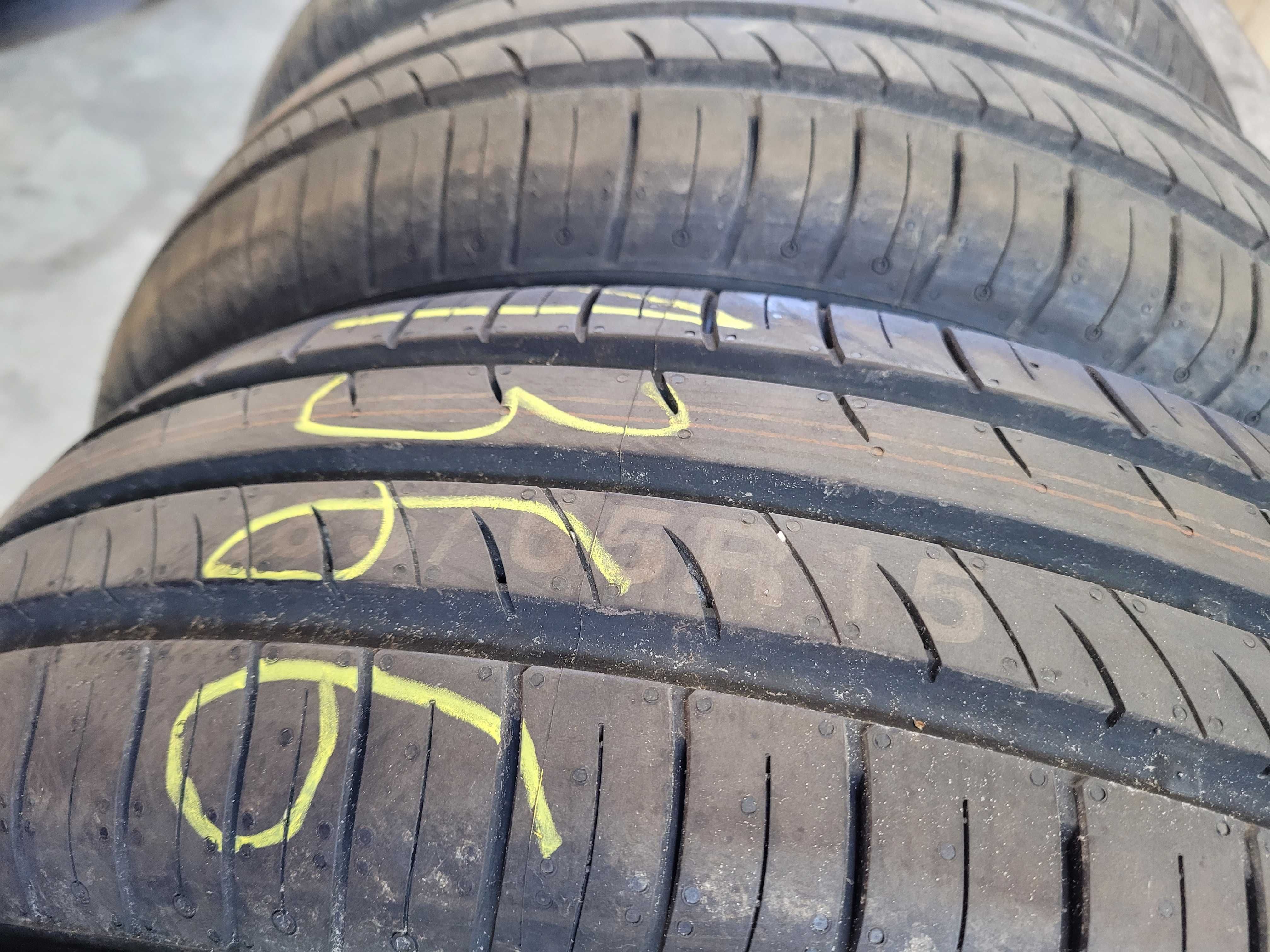 Komplet opon Kumho 185/65 R 15