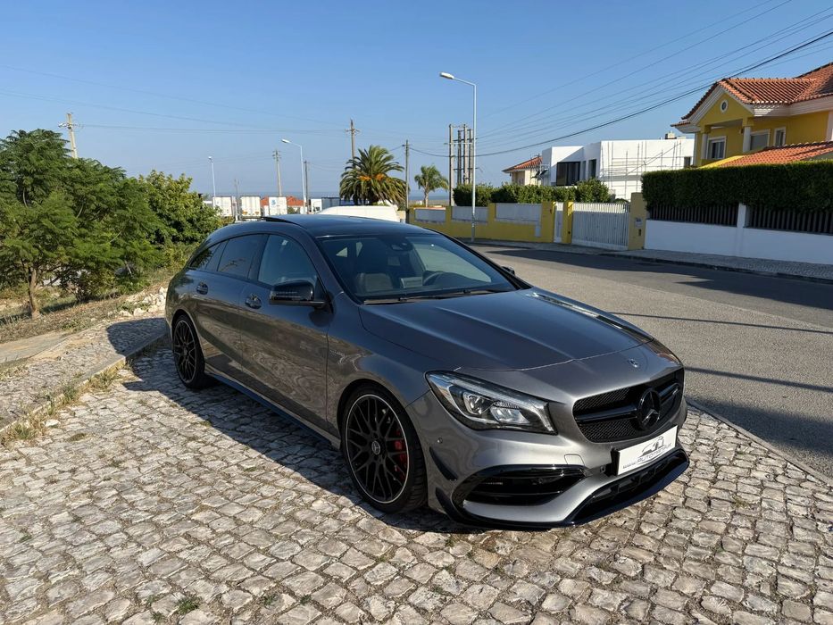 Mercedes-Benz CLA 45 AMG