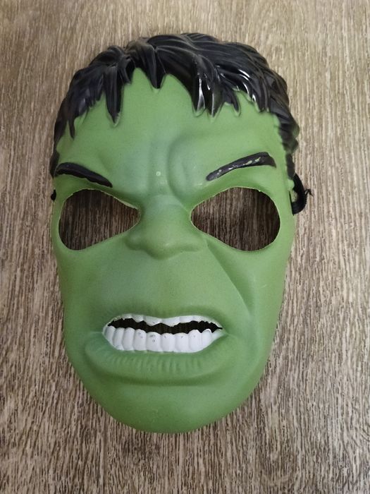 Маска   Халк б/у