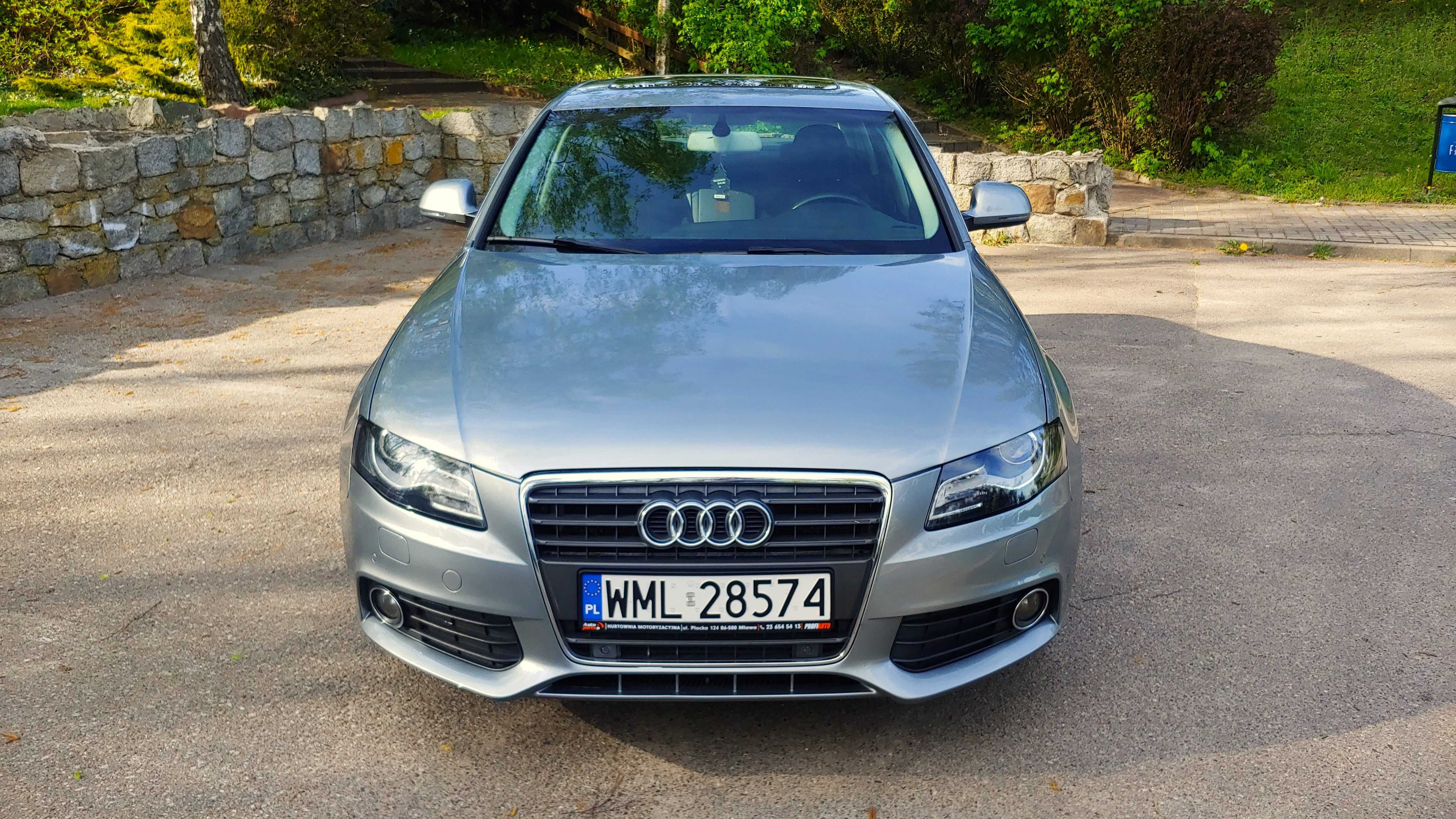 Audi A4 B8 Sedan Manual Navi Bixenon Nowy rozrząd Bez wady olejowej