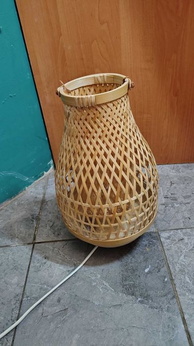 MISTERHULT
Lampa stołowa