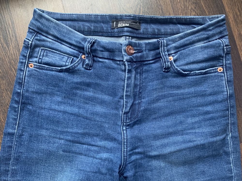 Spodnie damskie jeans SINSAY 36 granatowe