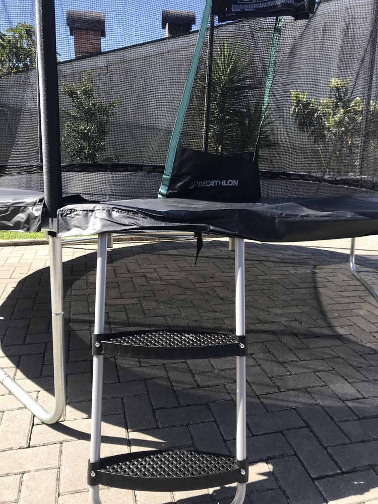 Trampolim para festas