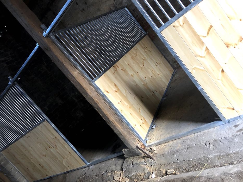 Przegroda boks dla konia do stajni boksy dla koni stajnia modułowa