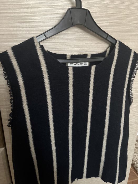 Вязаний топ у смужку від zara s size