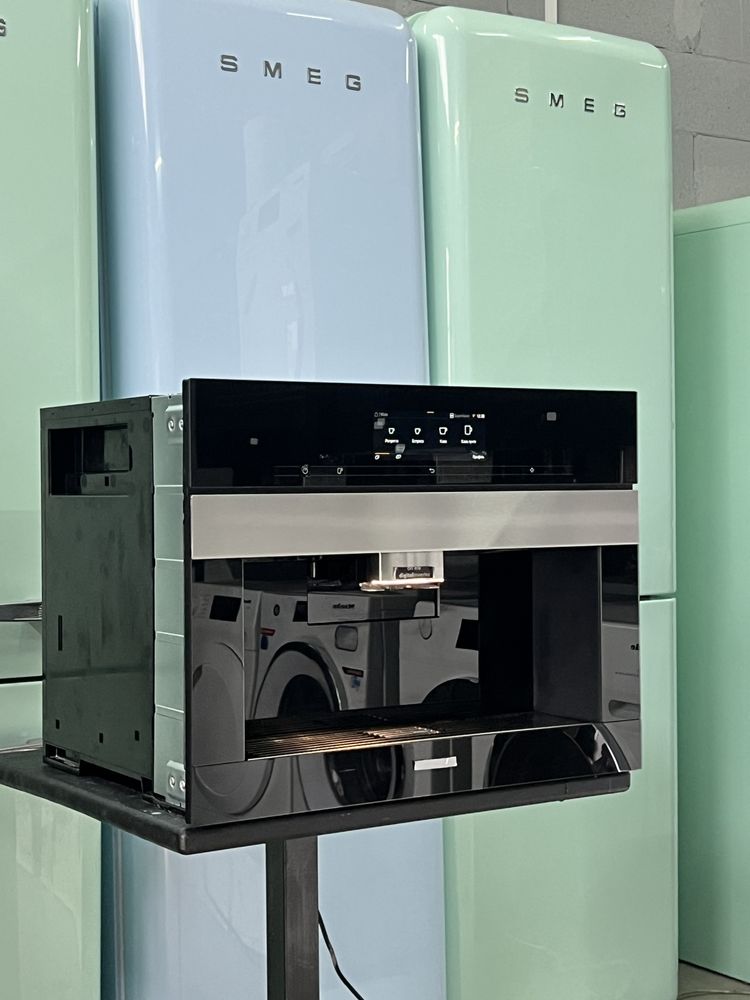 ВИСТАВКА Кофемашина Miele CVA 7845 стан ідеальний кавомашина