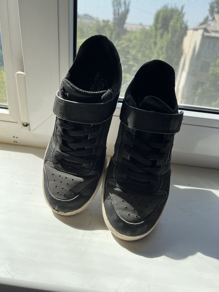 Кросівки Skechers 36 розмір
