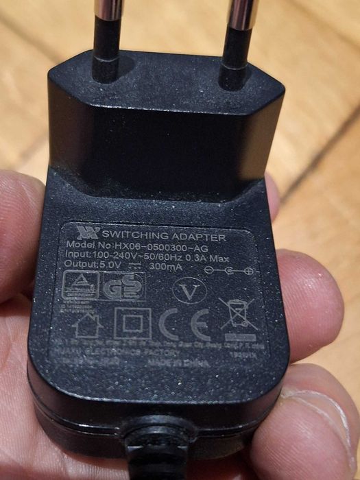Zasilacz sieciowy HX06-   -AG - 5V, 300mA