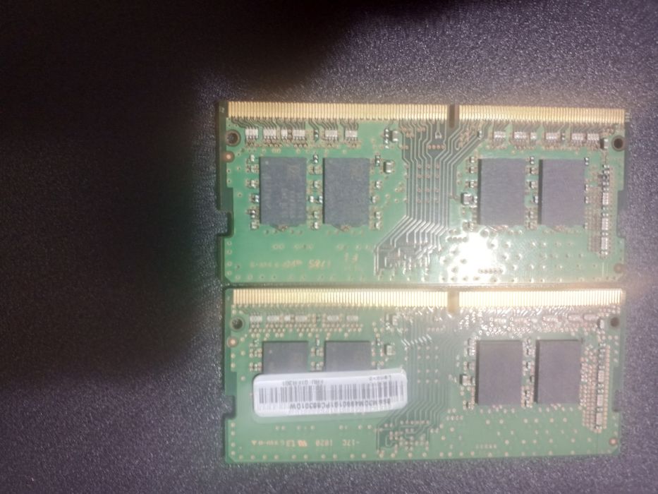 Оперативна пам'ять Samsung DDR4 16GB 2x8, швидкість 2400