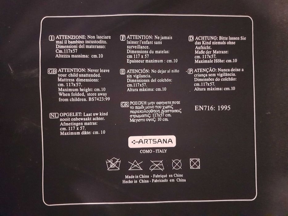 Cama de viagem Chicco com colchão ortopédico