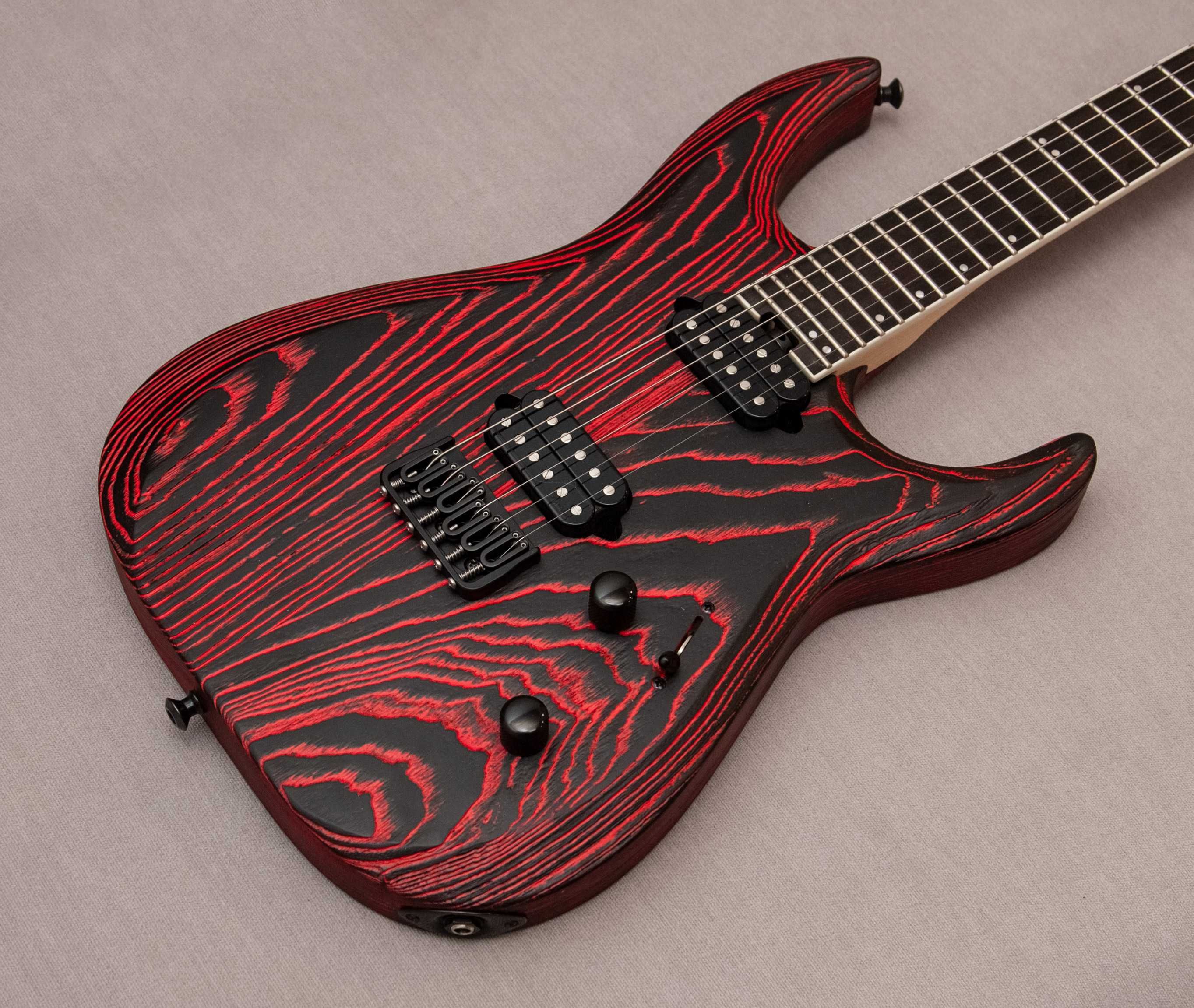 Продам Jackson Pro Series Dinky DK Modern Ash HT6 Baked Red