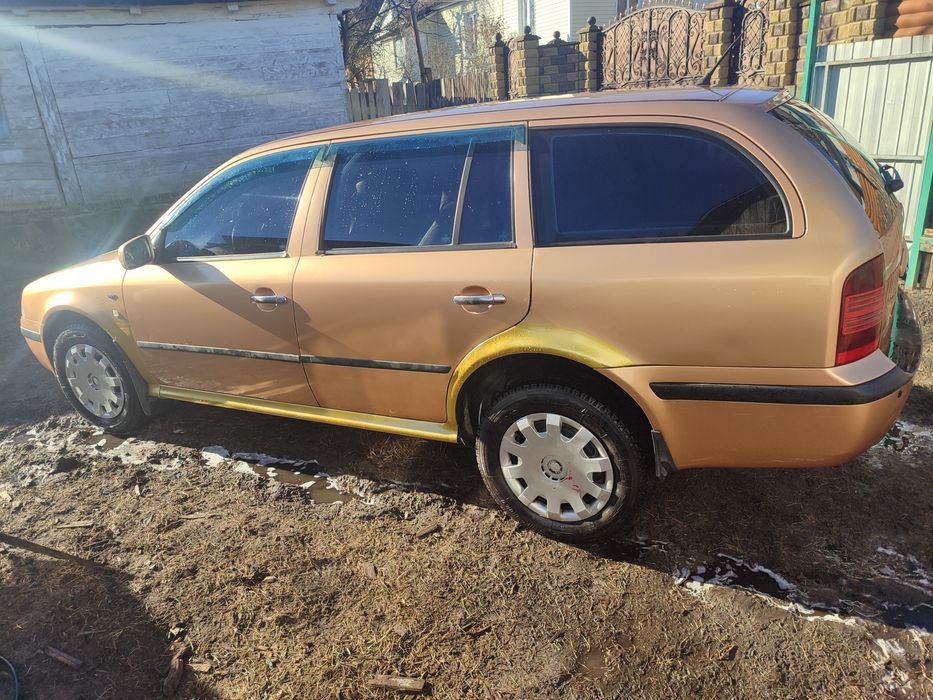 Шкода Октавія тур