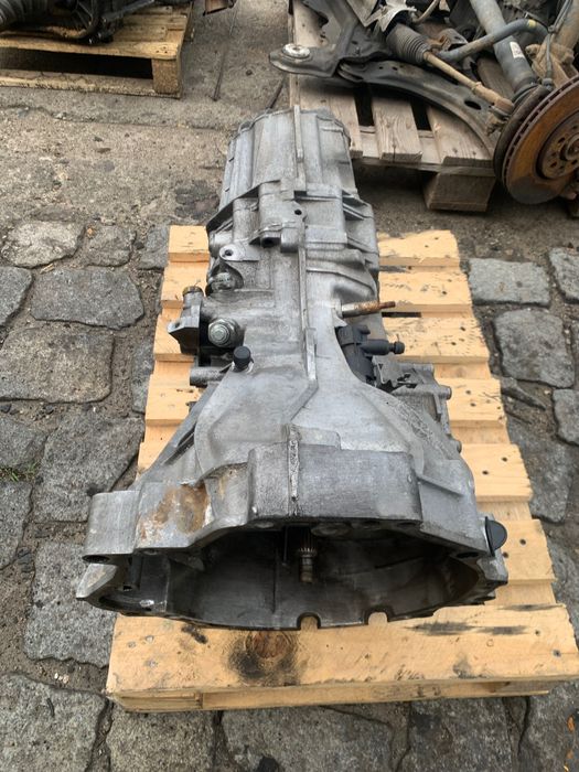 audi A4 B7 2.0 tdi skrzynia biegów JEM