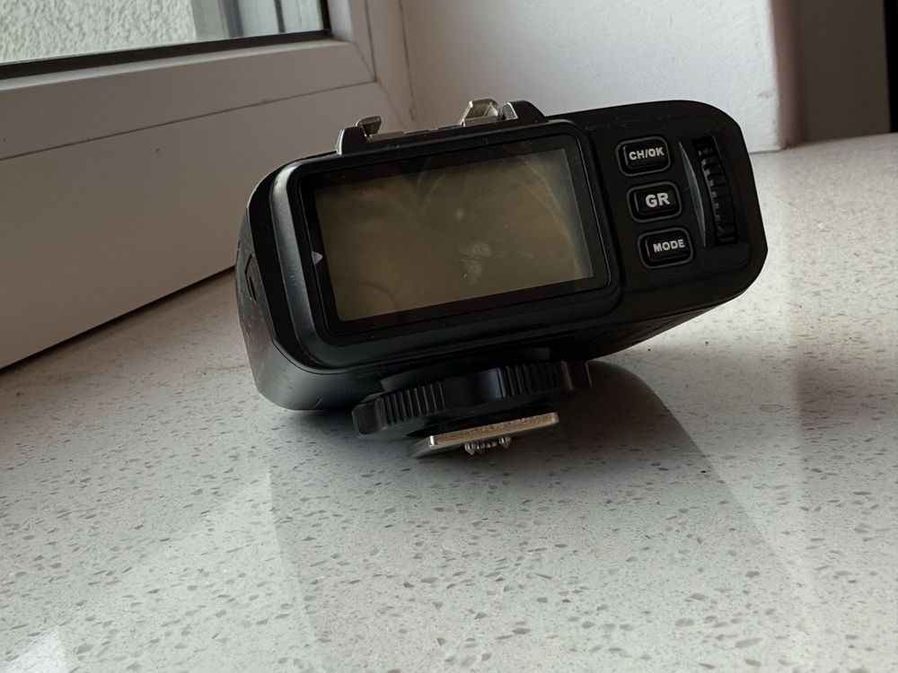 Quadralite navigator x nikon wyzwalacz