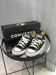 Продам нові кеди Converse в коробці