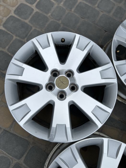 Диски легкосплавні 5x114.3 r17 Mitsubishi Outlander Sport ASX original
