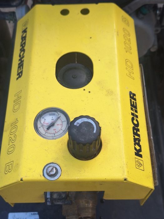 Myjka ciśnieniowa Karcher 200bar spalinowa