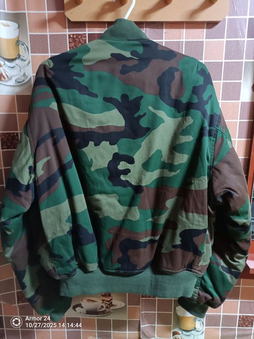 Куртка Бомбер Alpha Industries Ma-1 из США.