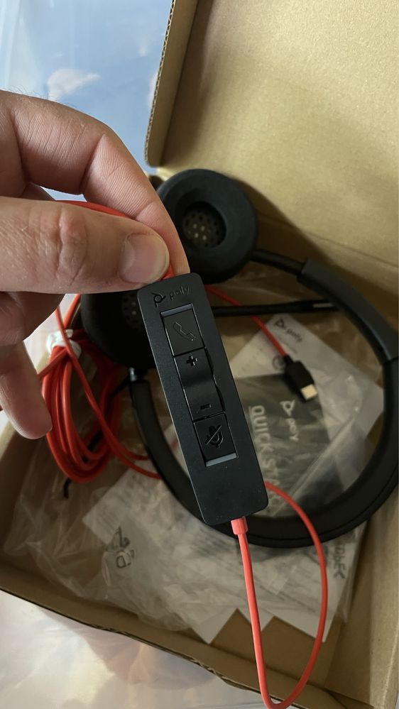 Headset Poly Blackwire 3320 USB-C