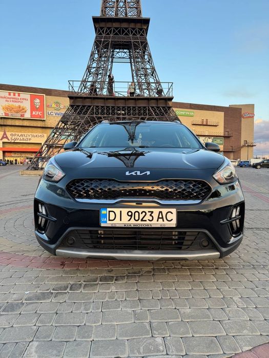 Продам KIA NIRO в гарному стані