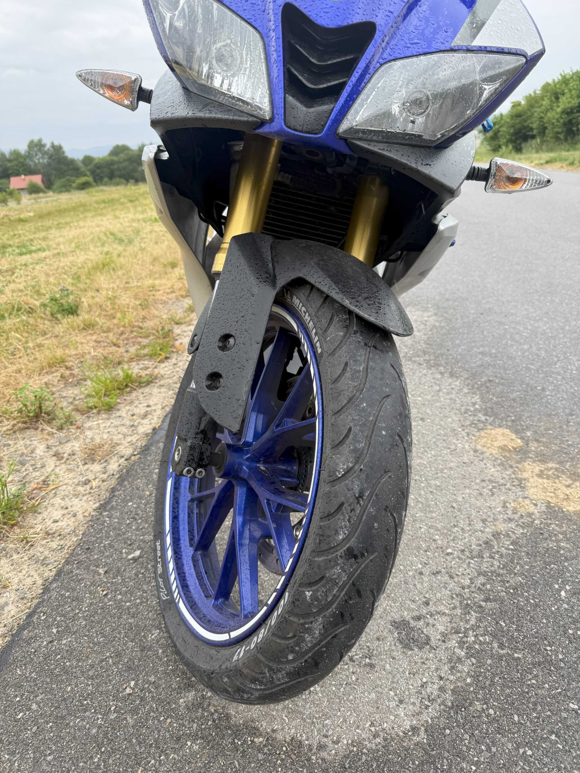 Yamaha YZF yzf r125 (ABS)