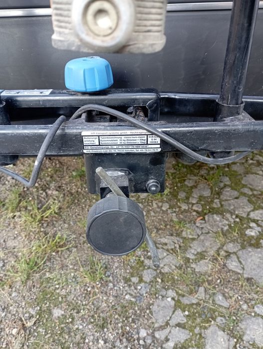 Оренда велобогажніка на фаркоп і велосипедів.