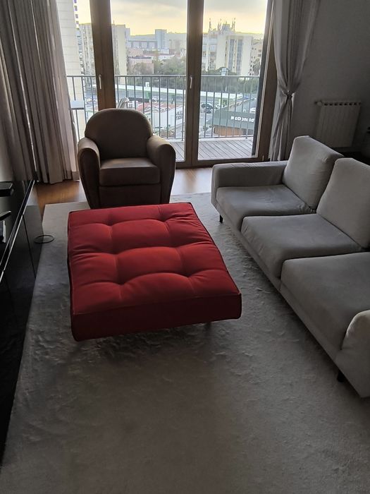 banco rebativel cor vermelha