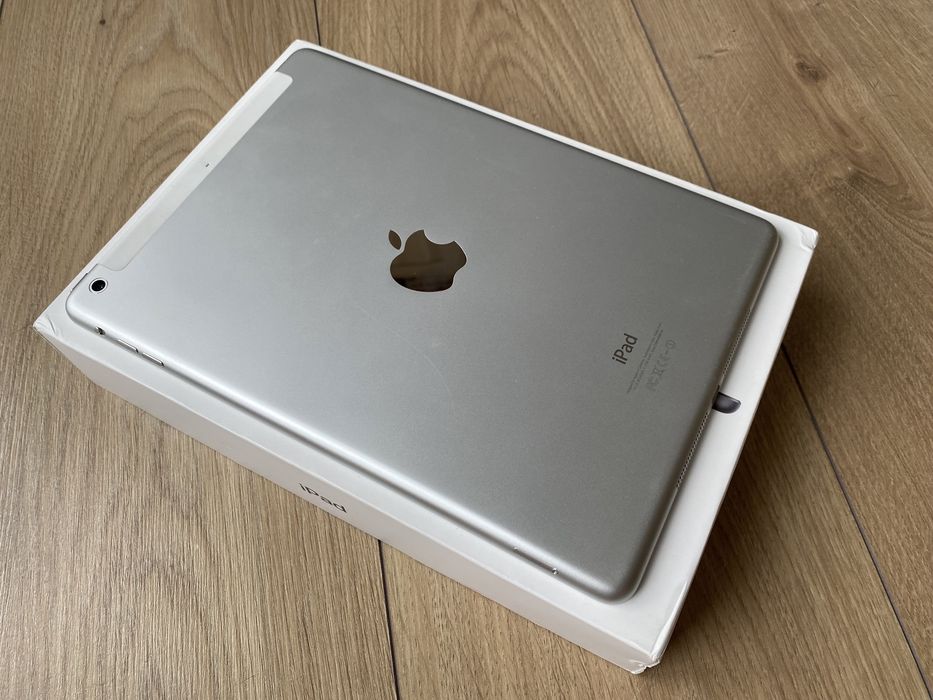 Idealny iPad Air 64 GB A1475 SILVER w PERFEKCYJNYM stanie!