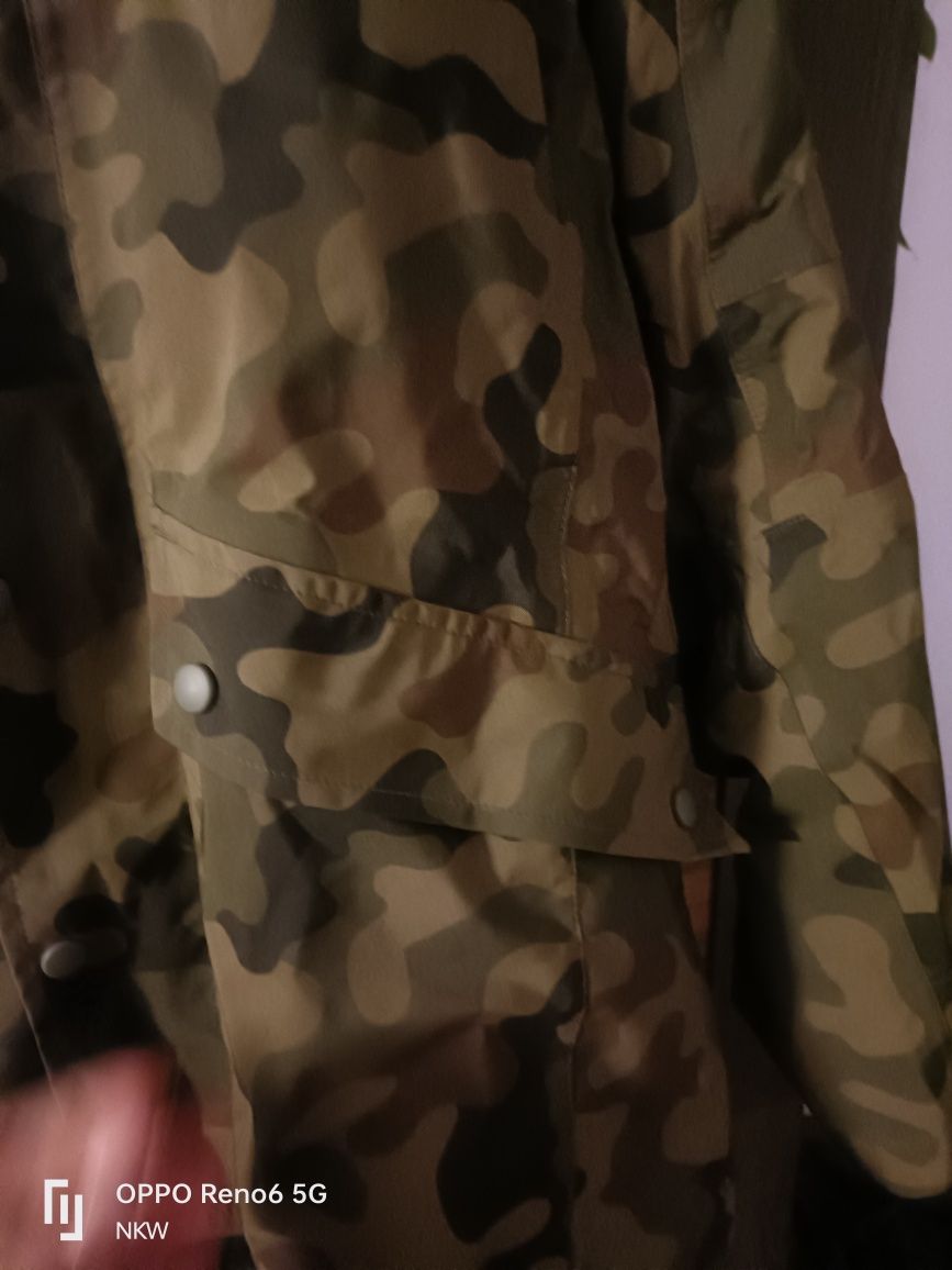 Kurtka wojskowa Gore-Tex, spodnie oraz ocieplacz