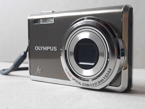 Aparat fotograficzny Olympus FE-5035 + akcesoria + 2 karty pamięci