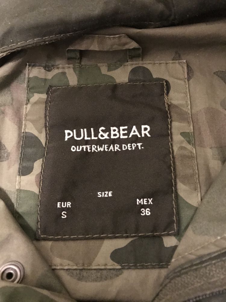 Kurtka, wiatrówka Pull&Bear, rozmiar S