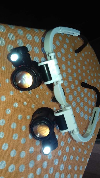 Oculos lupa relogoeiro com luz led