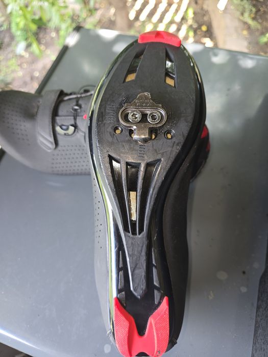 Велосипедні туфлі для шосейного велосипеду ПОНЧИ КИНГ.