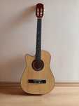 Gitara akustyczna leworęczna