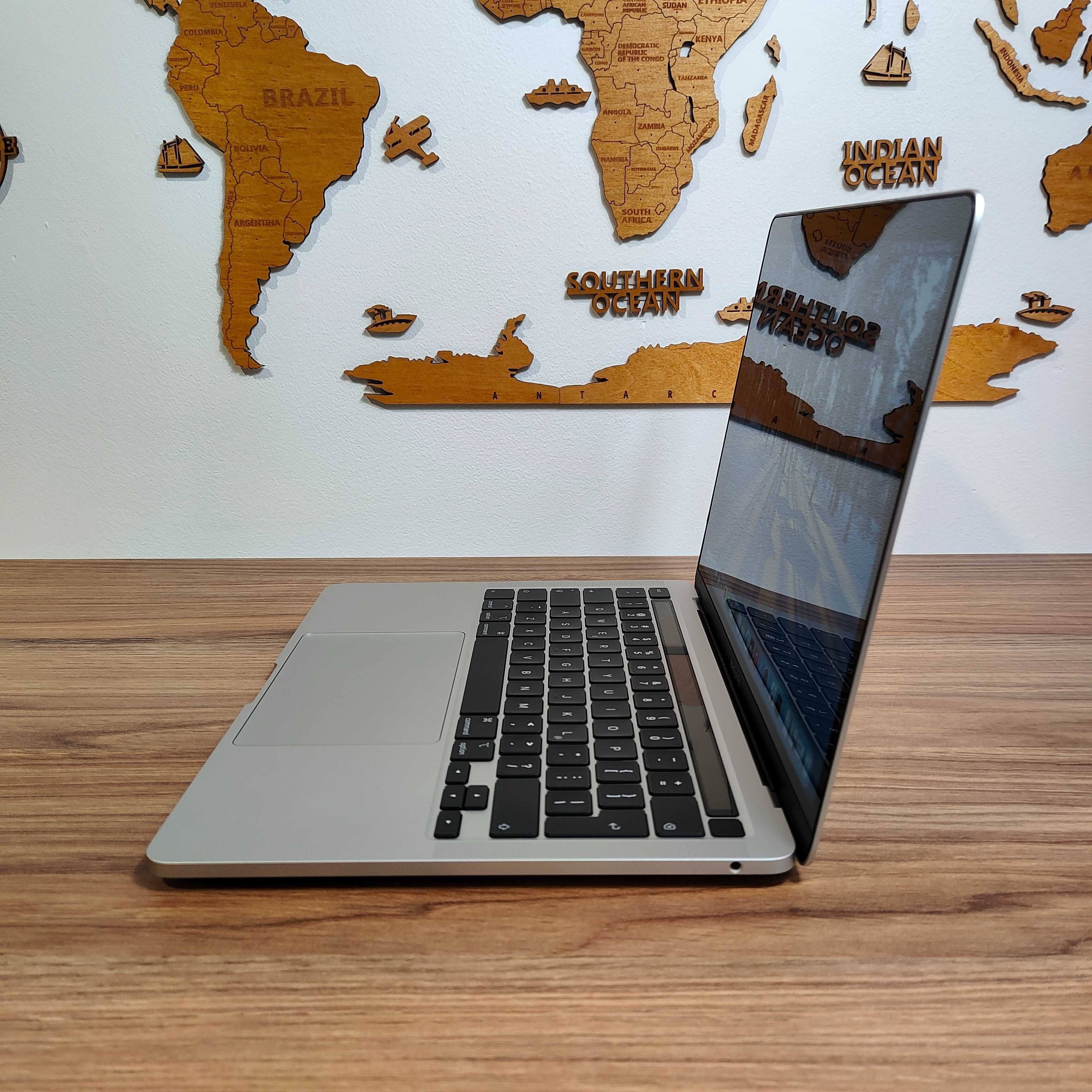 Laptop Apple MacBook Pro 13 A2289 i5-8257U 8GB/ 256GB SSD 2020r Gwar