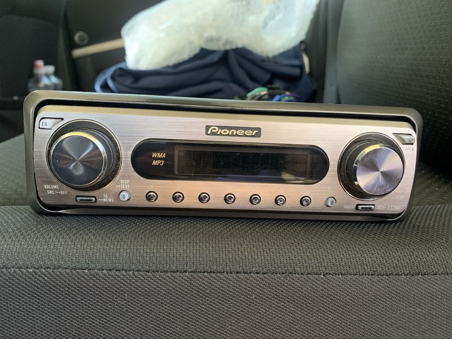 Продам Pioneer DEH-P77MP