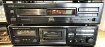 Wieża Onkyo R1 ,piloty