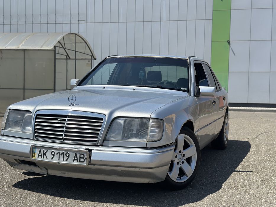 Продам або Обміняю Mersedes w124 e250