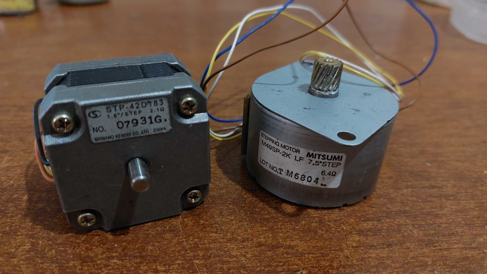 Электро моторчики ,микро двигатели