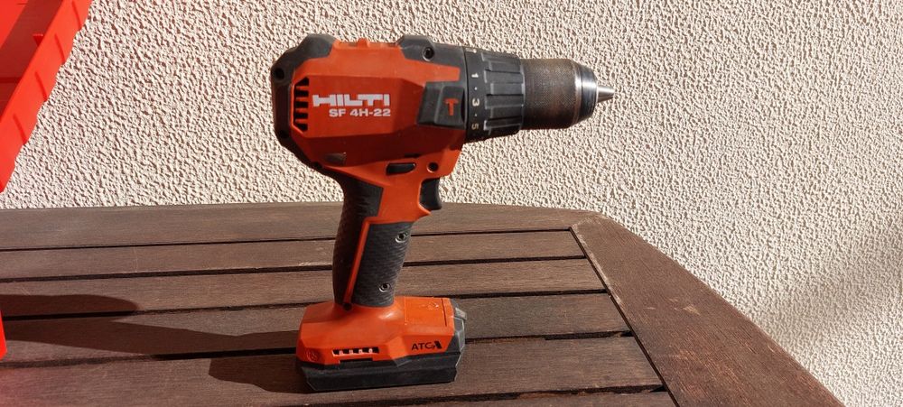 Hilti Aparafusadora/Berbequim com percussão a bateria SF 4H-22