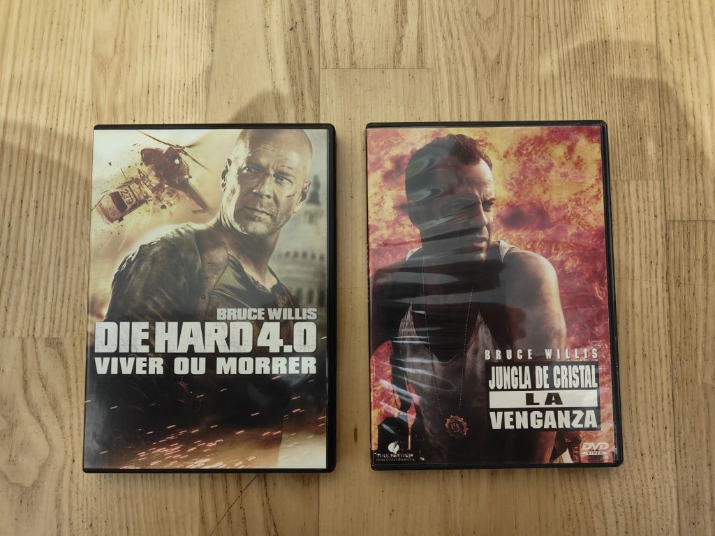 Die Hard 3 Vingança / 4 Viver ou Morrer