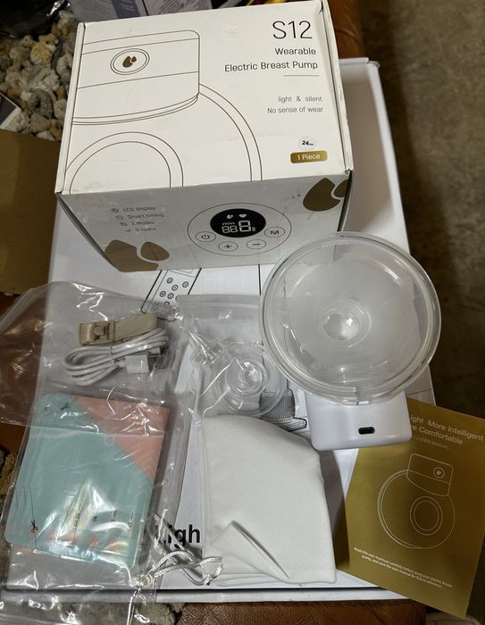 Молоковідсмоктувач  Wearable S12, Hands-Free, 2 режими та 9 рівнів