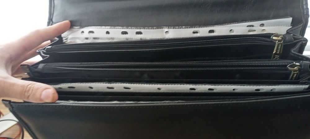 Портфель кожаный