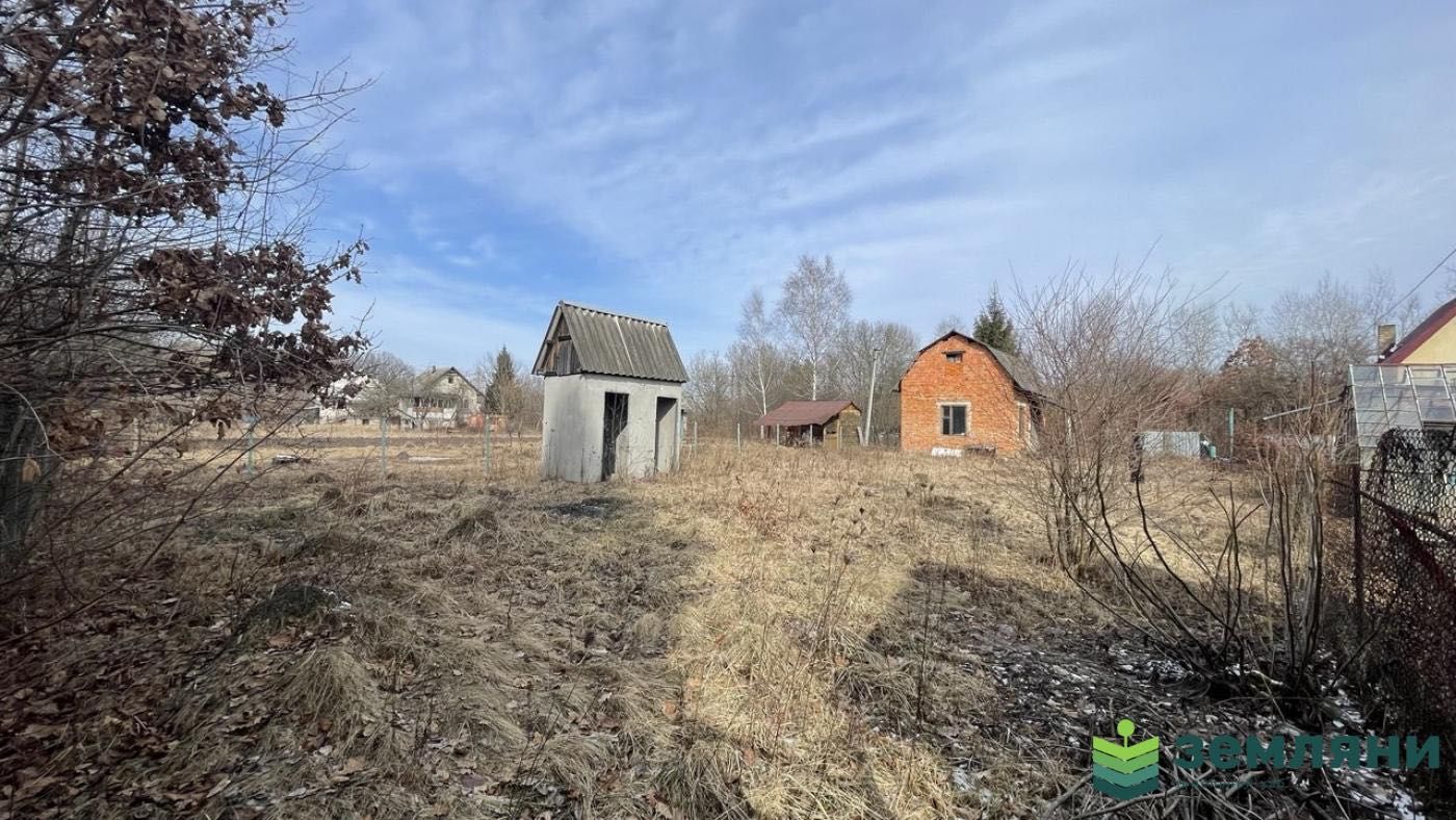 Продається дача із ділянкою 6 сот у с. Микитинці (2)