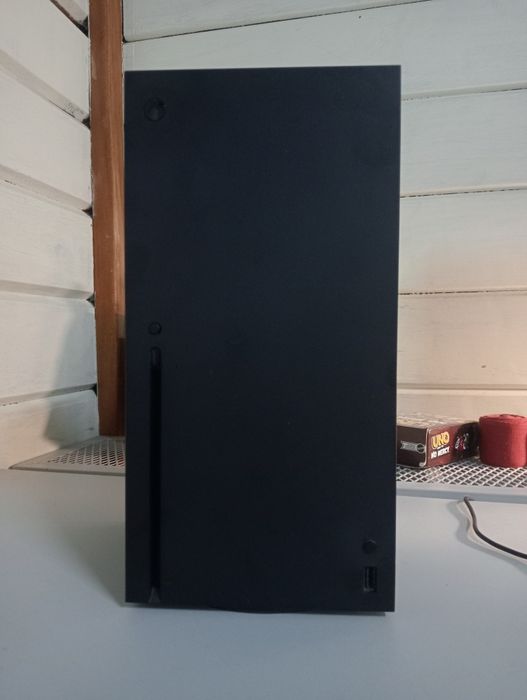 Xbox series X com caixa
