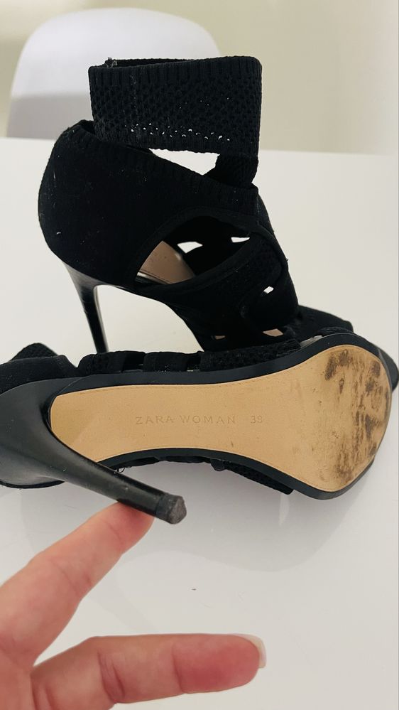 Sandalias de salto ZARA